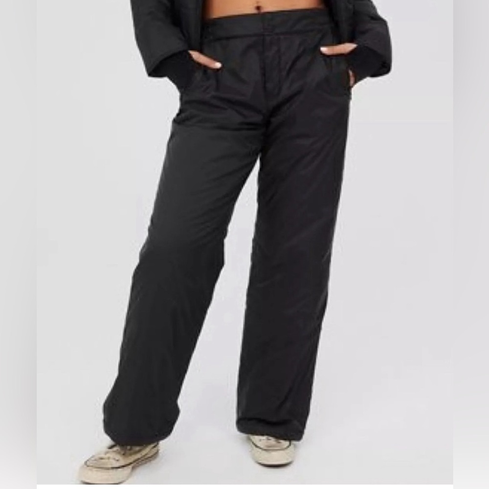 NWT Aerie Offline Chillside Snow Ski Pants • True Black down alternative size S‎